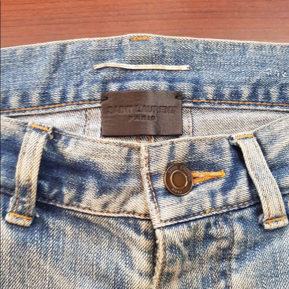 Rare saint Laurent jeans size 28 offers R welcomed